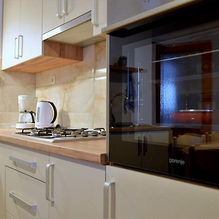 Zoro Apartments Palit Exterior photo