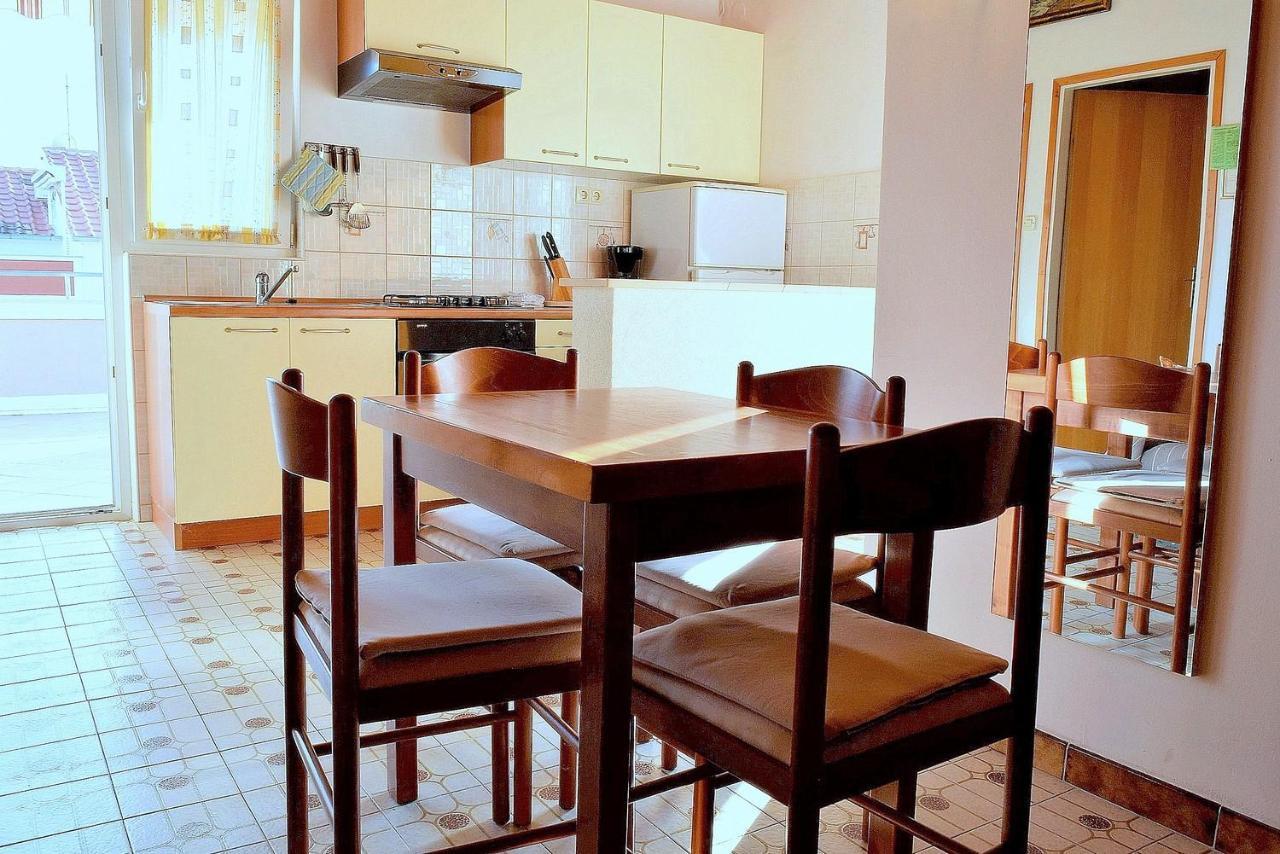 Zoro Apartments Palit Exterior photo
