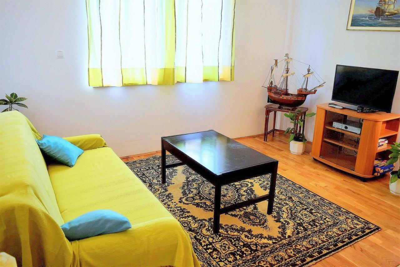 Zoro Apartments Palit Exterior photo