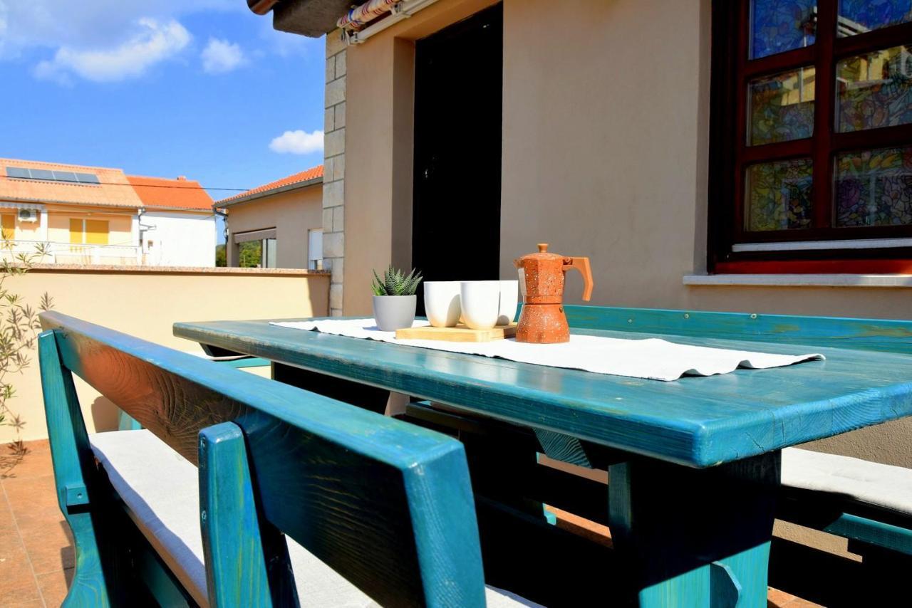 Zoro Apartments Palit Exterior photo